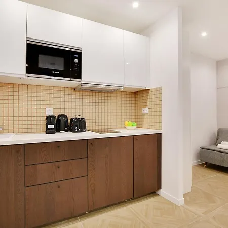Apartment Superbe Studio- 5p- Bonne Nouvelle/ Gare De L'est - D *